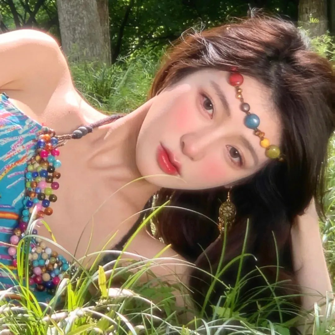 红木林